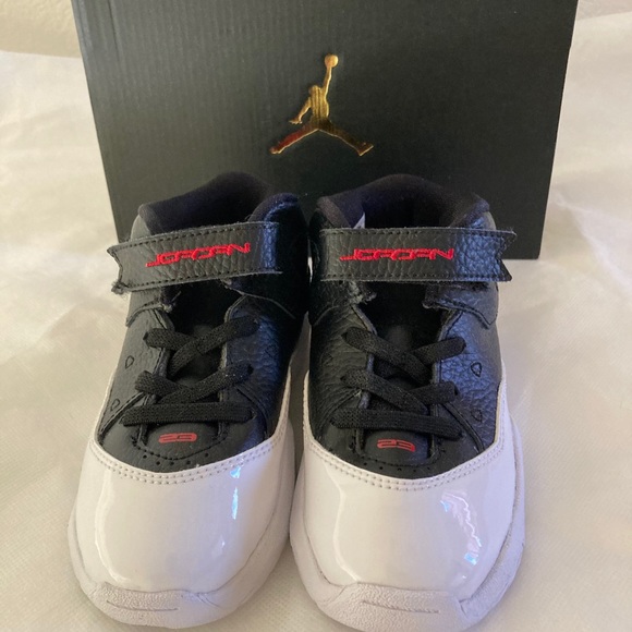 SALE NEW NIKE AIR JORDAN B’LOYAL SNEAKERS ATHLETIC SHOES (TD BOYS 10C CK1427 016 - Picture 4 of 14